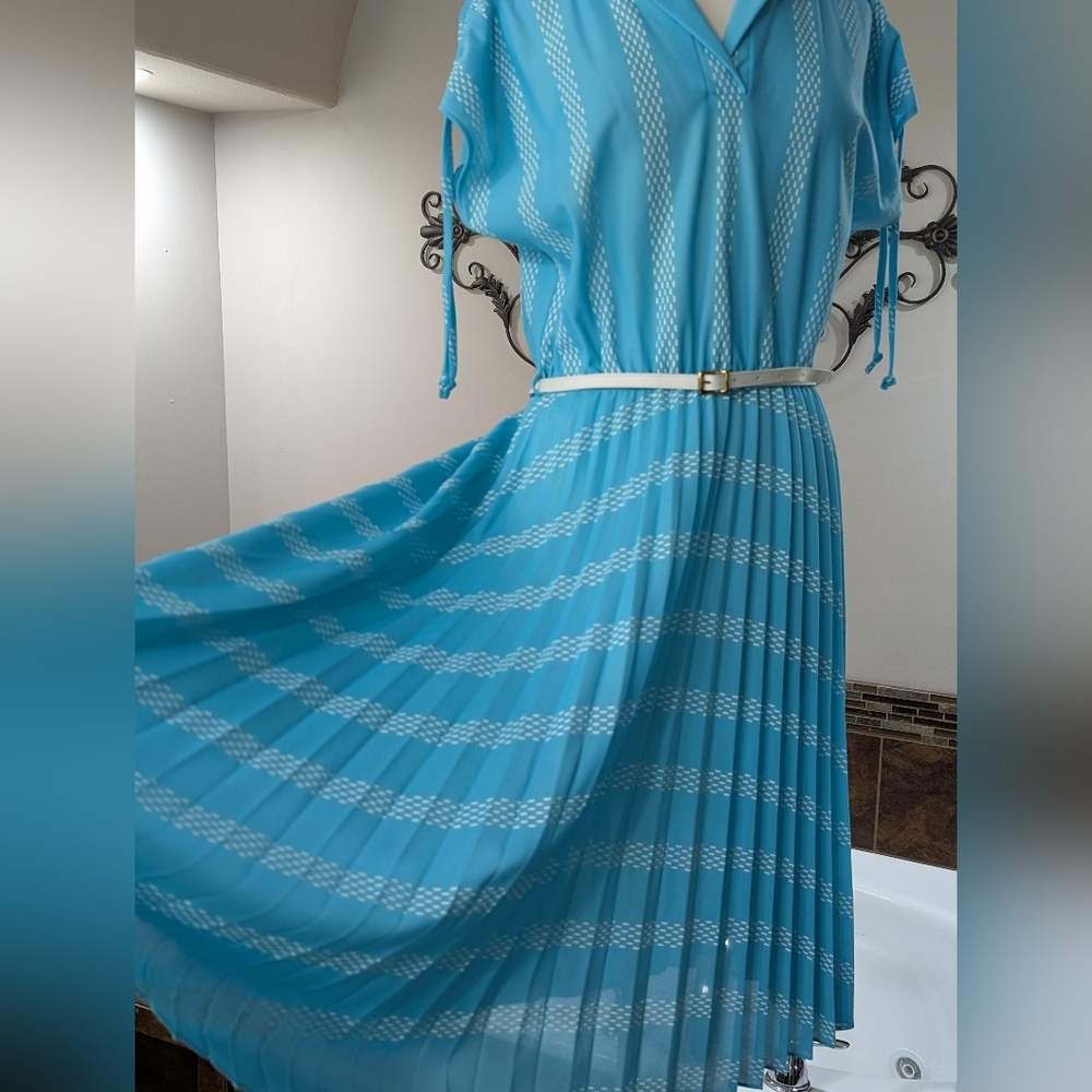 Vintage 1970's Blue Summer Sun Dress Size 12-14